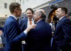 Guindos cree el resultado de las elecciones será “similar” Guindos cree el resultado de las elecciones será “similar”