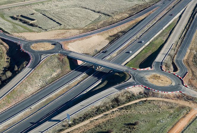 Autopista de Arlanzón, gestionada por Sacyr en Burgos.