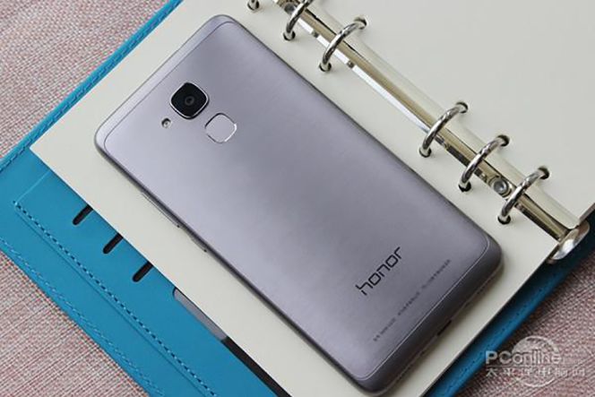 Nuevo Huawei Honor 5C: 5,2" Full HD y procesador de ocho núcleos por 120 euros