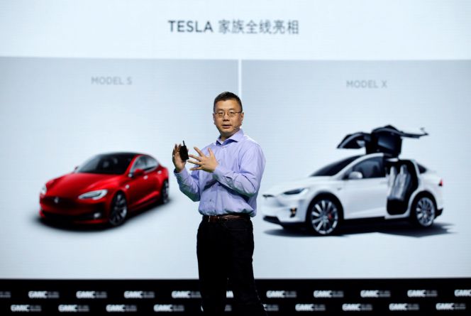 Robin Ren, vicepresidente deTesla Motors.