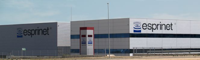 Centro logístico de Esprinet en el Polígono Plaza, en Zaragoza, en pleno corredor del Ebro.