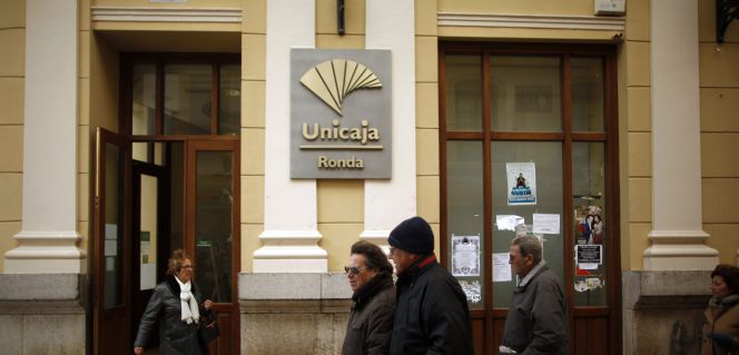 Fachada de una de las oficinas de EspañaDuero.
