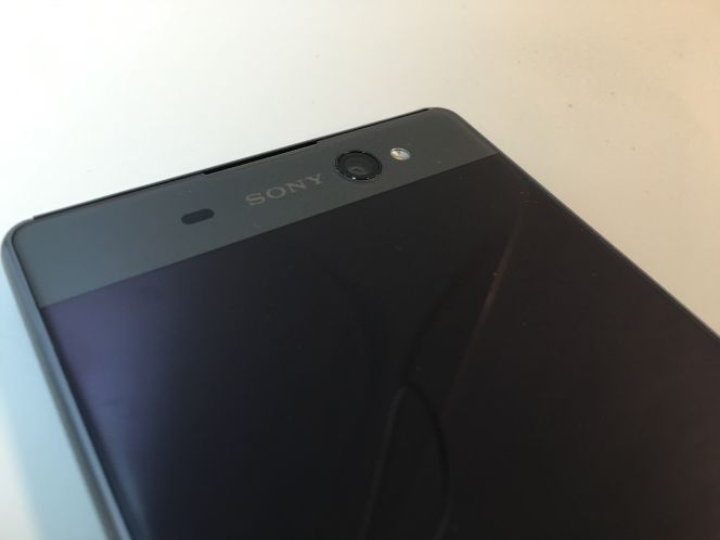 Detalles y análisis del Sony XA Ulta con pantalla de 6", procesador octacore y 3 GB de RAM