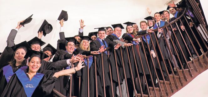 Alumnado del campus de París de la escuela de negocios ESCP.