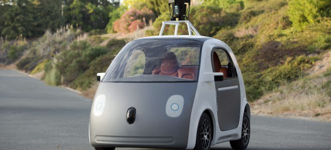 Si te atropella un coche Google, te quedarás pegado