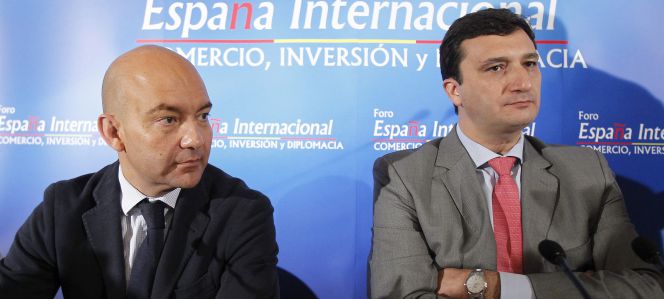 El secretario de Estado de Comercio en funciones, Jaime García-Legaz, y el consejero delegado de ICEX, Francisco Javier Garzón.