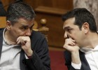 El Eurogrupo decide hoy si da más tiempo y dinero a Grecia El Eurogrupo decide hoy si da más tiempo y dinero a Grecia