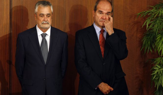 Los ex presidentes de la Junta, José Antonio Griñán y Manuel Chaves.