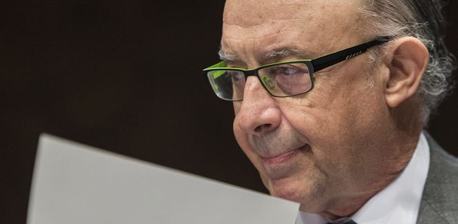 El ministro de Hacienda, Cristobal Montoro. EFEArchivo