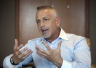 “La banca será irrelevante: cobra mucho y ofrece poco” “La banca será irrelevante: cobra mucho y ofrece poco”