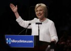 Clinton vence en la carrera por la candidatura demócrata Clinton vence en la carrera por la candidatura demócrata