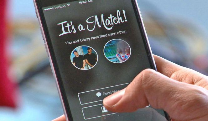Tinder cierra sus puertas a los menores de edad