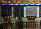 El pesimismo persiste y hace al Ibex perder los 8.800 El pesimismo persiste y hace al Ibex perder los 8.800