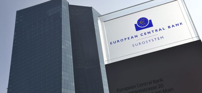 Vista del logotipo del Banco Central Europeo (BCE) en su sede de Fráncfort, Alemania. EFEArchivo