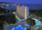 Los hoteleros encuentran en la red viajeros más exigentes Los hoteleros encuentran en la red viajeros más exigentes