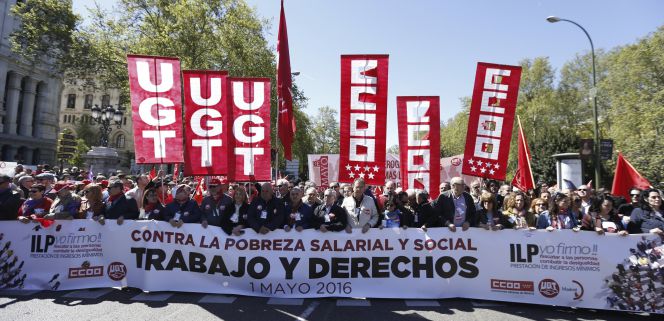 PSOE, Podemos y sindicatos critican el "hachazo" a la hucha de las pensiones