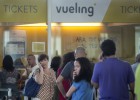 La Generalitat estudia imponer sanciones a Vueling La Generalitat estudia imponer sanciones a Vueling