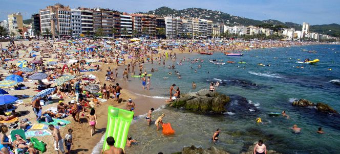 La Guardia Civil registra el Ayuntamiento de Lloret