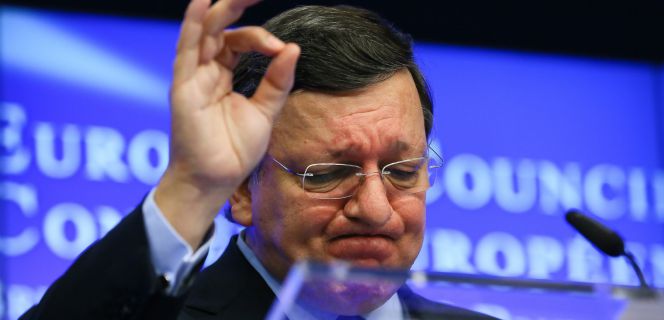 Francia pide a Barroso que dimita de Goldman por ser un "escándalo"