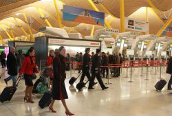 Iberia baja en 275 millones la carga salarial desde los ajustes de 2012