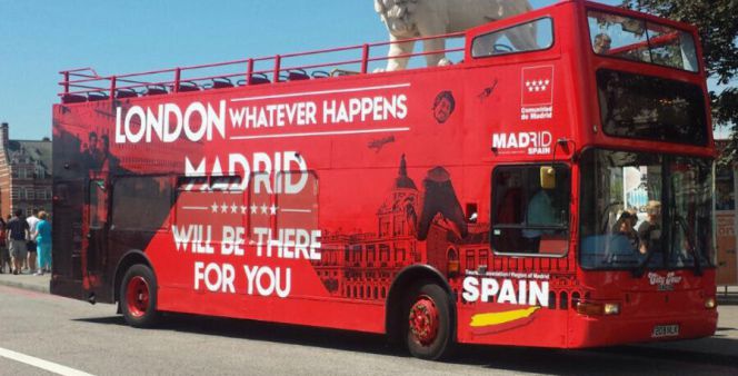 Así son los autobuses que promocionan Madrid en la City
