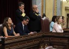 El 'misterio' de dónde salen los 10 votos extra de PP y C's El 'misterio' de dónde salen los 10 votos extra de PP y C's