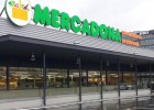 5.000 portugueses compiten para entrar en Mercadona 5.000 portugueses compiten para entrar en Mercadona