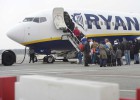 Ryanair aumentó un 4% su beneficio Ryanair aumentó un 4% su beneficio