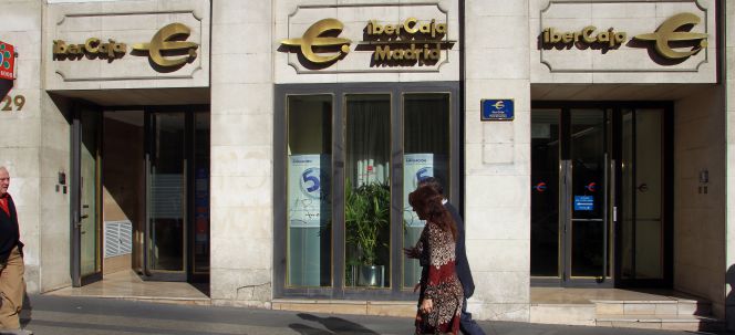 Ibercaja eleva su dotación de cláusulas suelo a 50 millones
