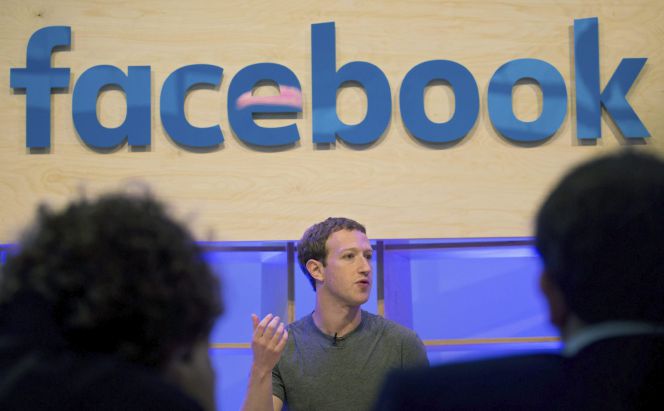 El creador de Facebook, Mark Zuckerberg, en una rueda de prensa.