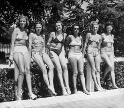 Fue el principio de la liberaliza-ción de la mujer, que comenzó a usar el bikini para sentirse libre. Debajo, uno de los modelos de la firma Eres.