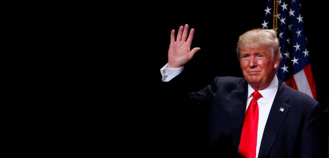 Donald Trump durante su discurso en en el Club Económico de Detroit (Michigan).