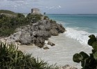 Un paseo entre las ruinas mayas Un paseo entre las ruinas mayas