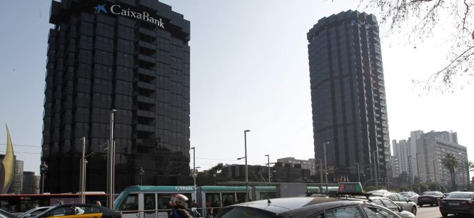 Sede de Caixabank en la avenida Diagonal de Barcelona. EFEArchivo