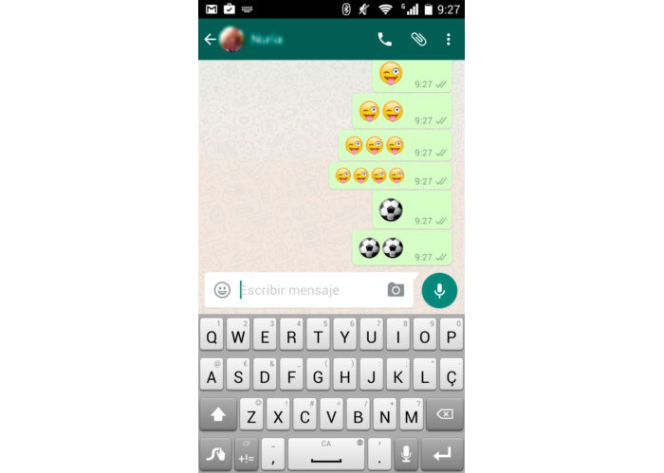 Los emoticonos gigantes llegan a WhatsApp para Android