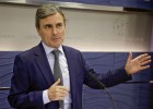 El PSOE mete presión a Rajoy para aprobar el techo de gasto El PSOE mete presión a Rajoy para aprobar el techo de gasto