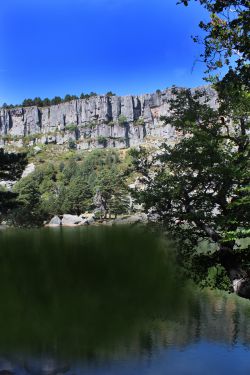 Soria verde, entre bosques y lagunas