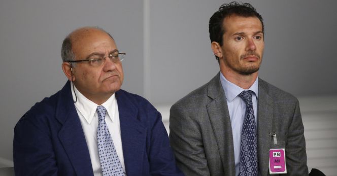 El expresidente de la CEOE, Gerardo Díaz Ferrán, junto al último director de Viajes Marsans, Iván Losada, durante el juicio en la Audiencia Nacional.