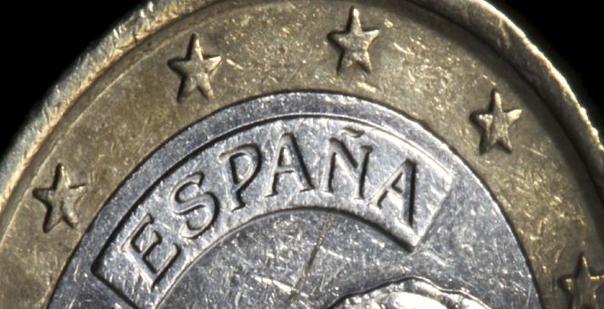 En la imagen, una moneda de euro de España en Duesseldorf, Alemania. EFEArchivo