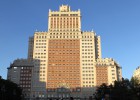 JLL busca al futuro gestor del hotel del Edificio España JLL busca al futuro gestor del hotel del Edificio España