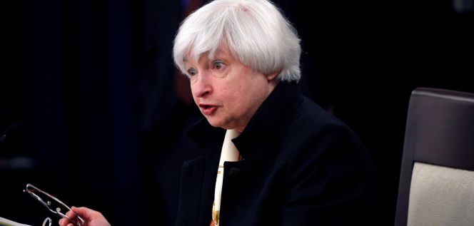 La Fed avisa de que subirá tipos este año