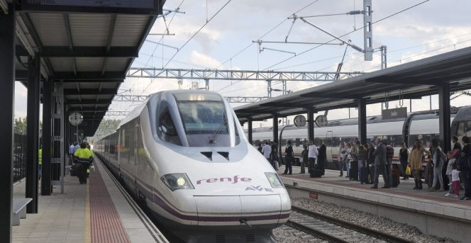 Imagen de un tren de alta velocidad.