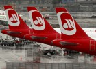 Air Berlin y Lufthansa aparcan la lógica Air Berlin y Lufthansa aparcan la lógica