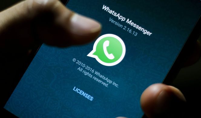 La OCU pide ayuda al Gobierno para evitar que Facebook use los datos de Whatsapp