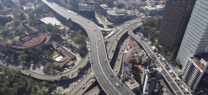 OHL sigue haciendo caja, logra 400 millones con la venta del 24% de Conmex