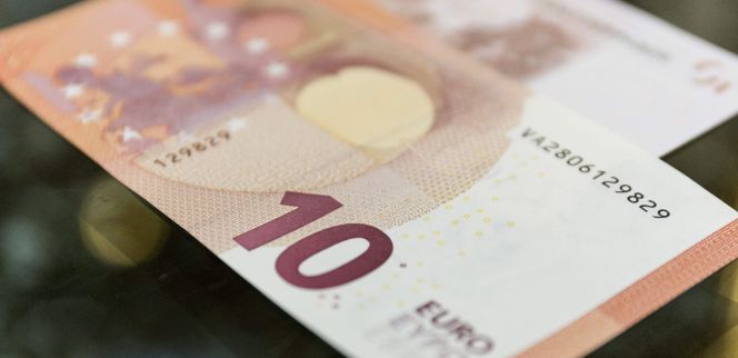 Fotografía facilitada por el Banco de España del billete de 10 euros.