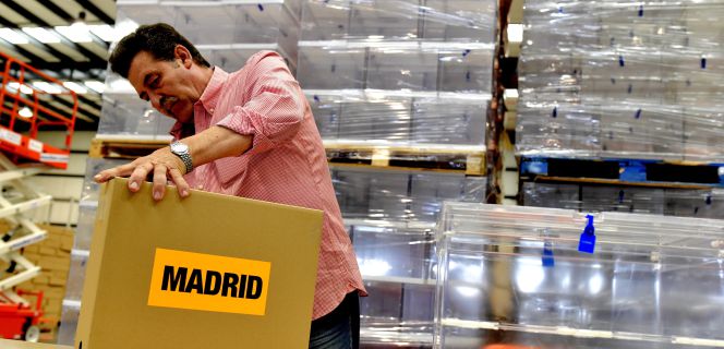 Los profesores de EE UU invierten en logística europea