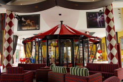 Hotel Magic Circus