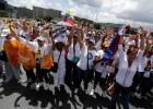 El parlamento venezolano acusa a Maduro de golpista El parlamento venezolano acusa a Maduro de golpista