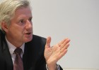 “En 50 años, la energía eléctrica lo moverá todo” “En 50 años, la energía eléctrica lo moverá todo”